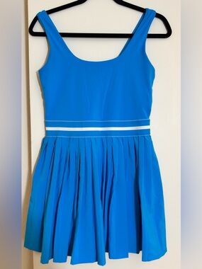 Woman Blue Pleated Tank Dress with Contrast Waistband